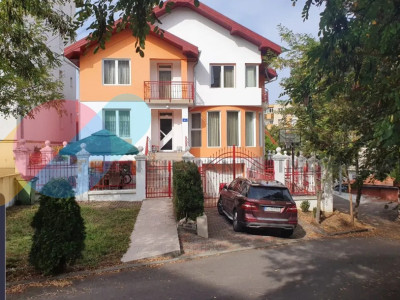 Casa Zorilor, zona UMF