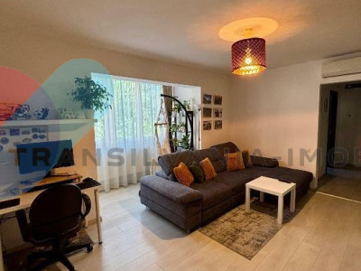 Apartament 3 camere, 63 mp, locatie ideala, Gheorgheni