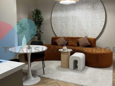 Apartament modern – zonă centrală, str. Paris 