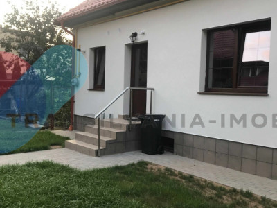Locuință înșiruită cu grădină proprie și 2 locuri de parcare – zona Grigorescu 