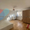 Apartament 4 camere la parter de casă, birouri/ locuință, zona UMF thumb 4