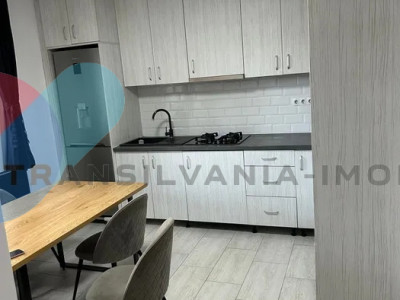 Apartament 2 dormitoare - 70mp - curte și parcare privată – zona Dâmbul Rotund