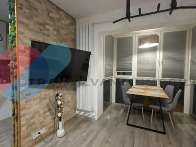 Apartament 2 camere mobilat și utilat, balcon închis – cartier Grigorescu