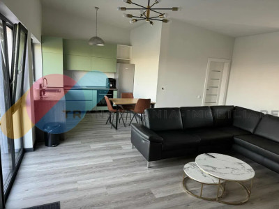 Apartament 3 camere la casa, 80mp + terasa 70mp - Dezmir