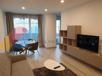Apartament ultracentral, dotari de lux - lângă Parcul Central