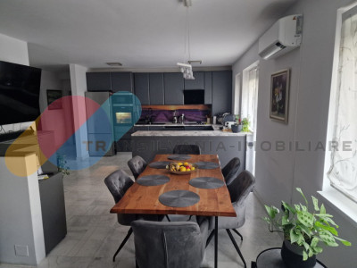 Apartament la cheie, gradina 60 mp, Floresti