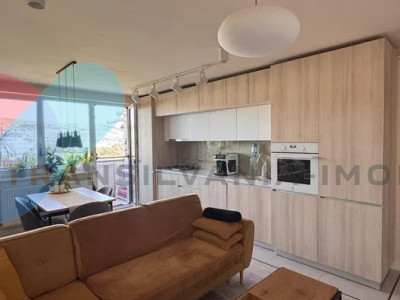 Apartament 3 camere - 73mp - parcare - zona Someseni