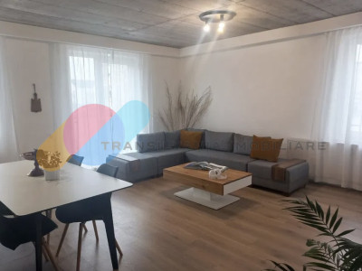 Apartament deosebit 3 camere, balcon, loc de parcare – zona Eugen Ionesco