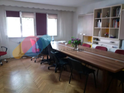 Sediu birouri, 6 camere + 3 băi + terase – Axente Sever, Gheorgheni