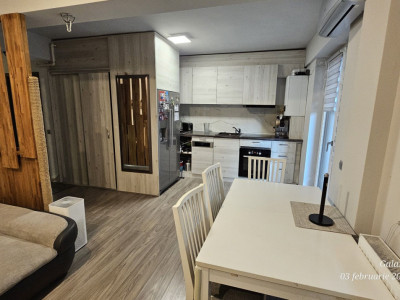 Apartament de 58 mp+ 54 mp terasa, zona Borhanci