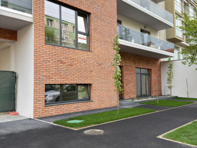 Apartament Nou, 60 Mp, cu 2 Terase și Parcare Subterană În Inima Orașului