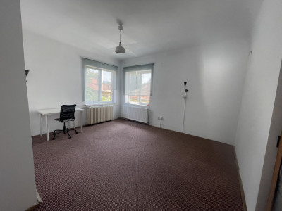 Casa 6 Camere 170mp si 470mp teren - Andrei Muresanu