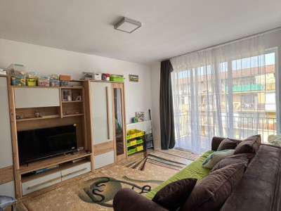 Apartament de 52 mp utili, mobilat-utilat, zona Porii