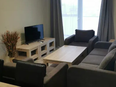 Apartament cu 2 camere, Park Lake, vedere lac, etaj superior, parcare inclusă